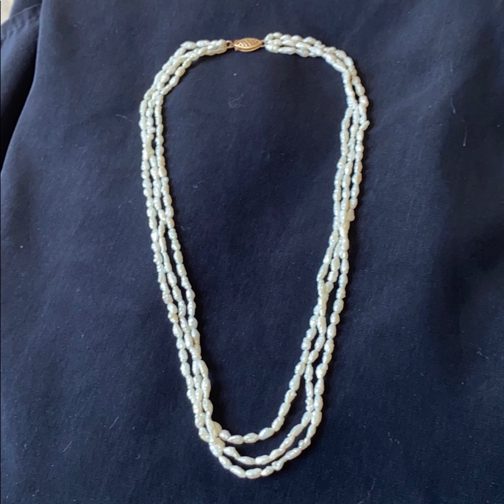 Vintage Pearl necklace